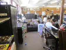 AUCTION-HUGE COLLECTION OF HO&N GAUGE TRAINS-SAT, APR 25 - 8 AM - Photo 8
