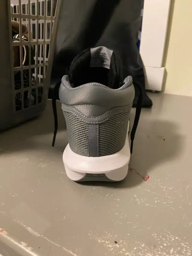 Lebron witness 8s - Photo 5