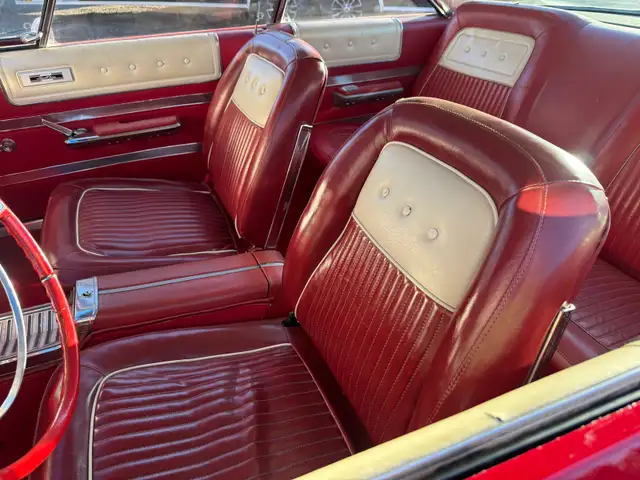 1964 Plymouth Sport Fury 383 4 speed - Photo 7