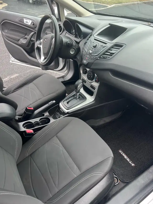 Ford Fiesta a Vendrer 2014 , prix 3,200 negociable - Photo 7