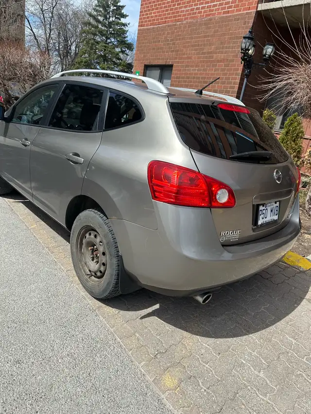 Nissan Rogue - Photo 4