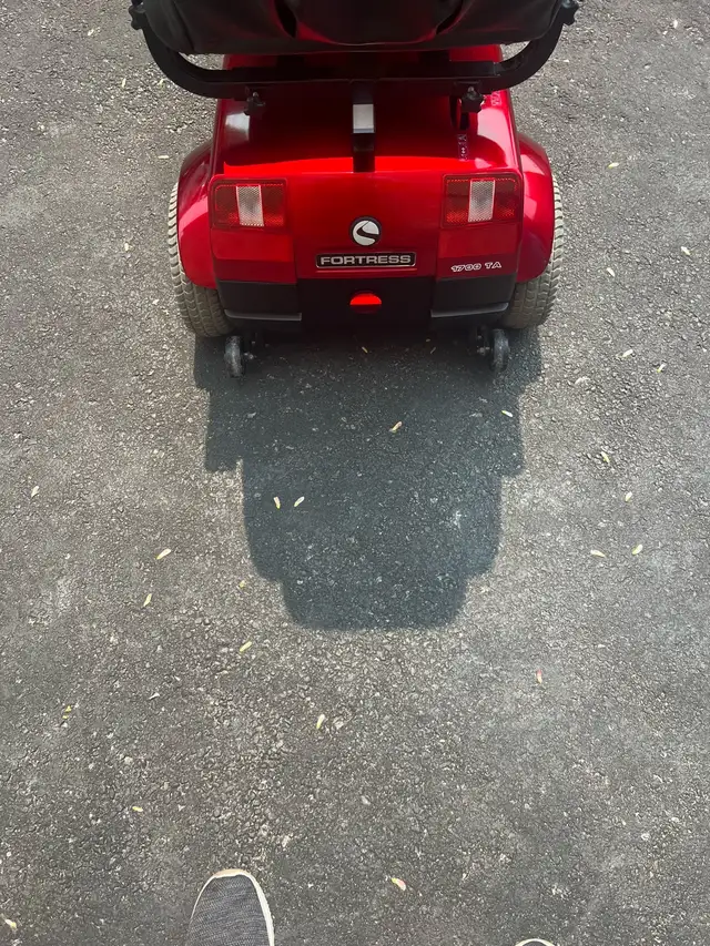 QUADRIPORTEUR / SCOOTER - Photo 5