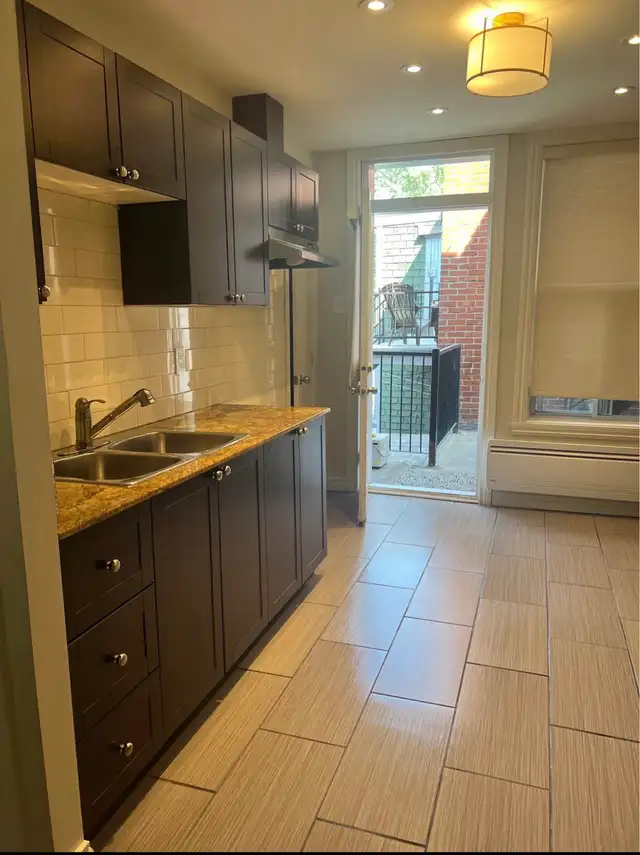 41/2 a louer  parc jarry - Photo 8