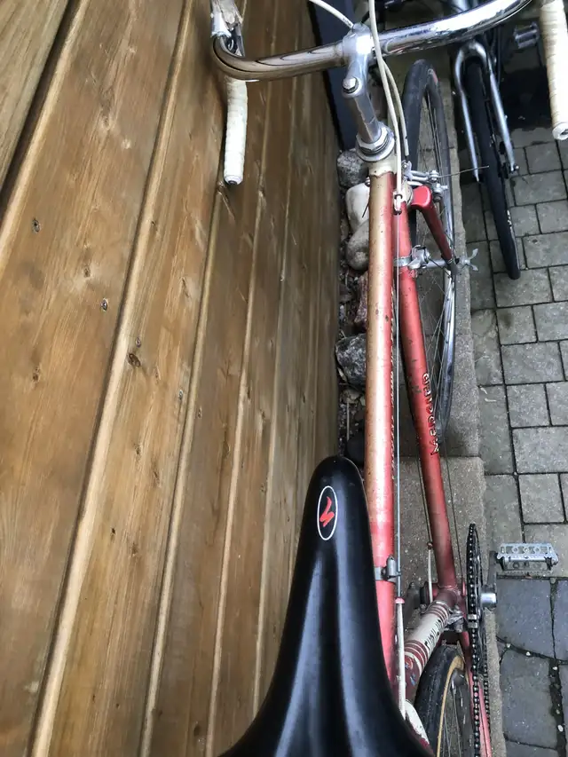 vintage mecier 10 spd bike, tires hold air, needs brakes $50 - Photo 5