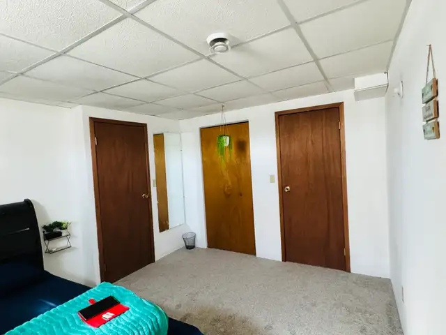 basement for rent - Photo 7