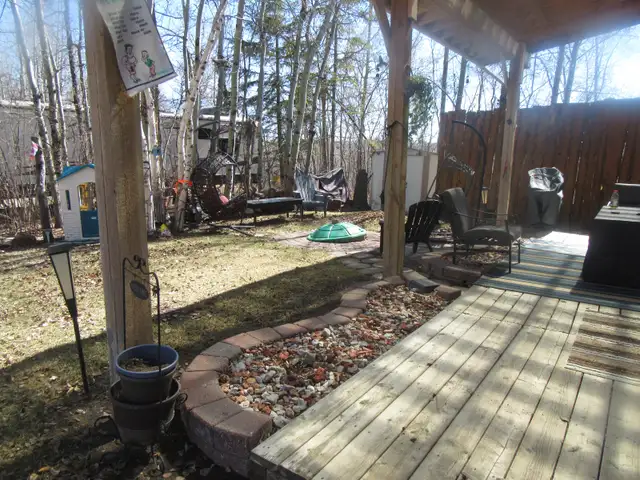 2008 Laredo 5th Wheel with improvements on rented lot - Photo 2