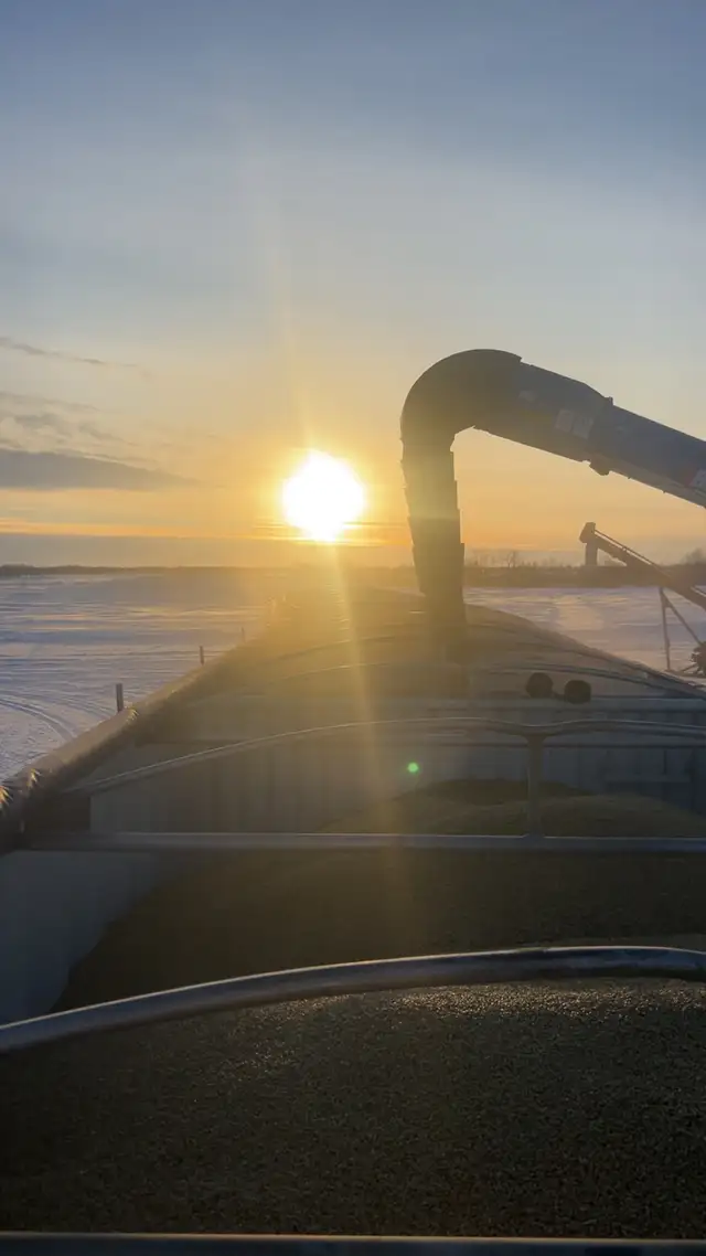 looking for a class 1 driver to pull hoppers