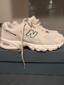 Women’s New Balance Sneakers