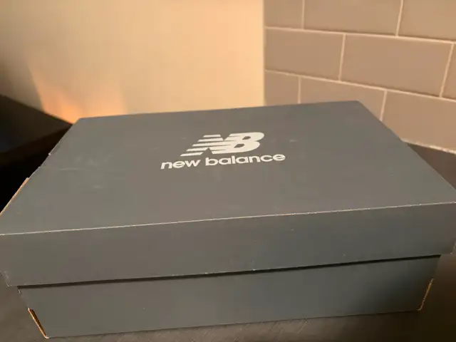 Women’s New Balance Sneakers - Photo 7