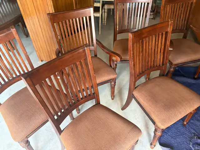 Free delivery used Wooden Dining Table with 6 Chairs - Photo 8