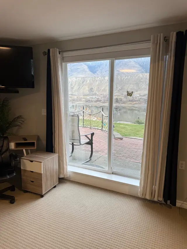 Studio Apartment - Photo 2