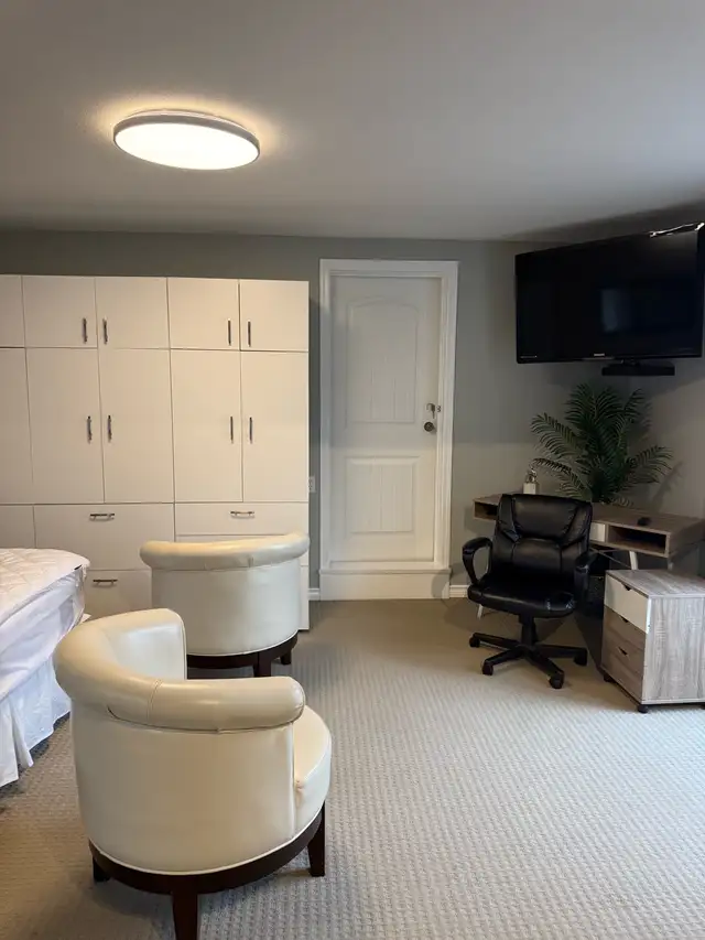 Studio Apartment - Photo 3