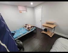 Room For Rent
