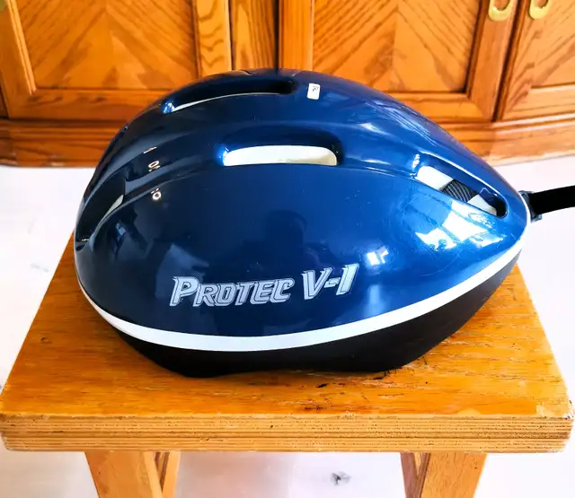 High Quality Bicycle Helmet - Photo 2