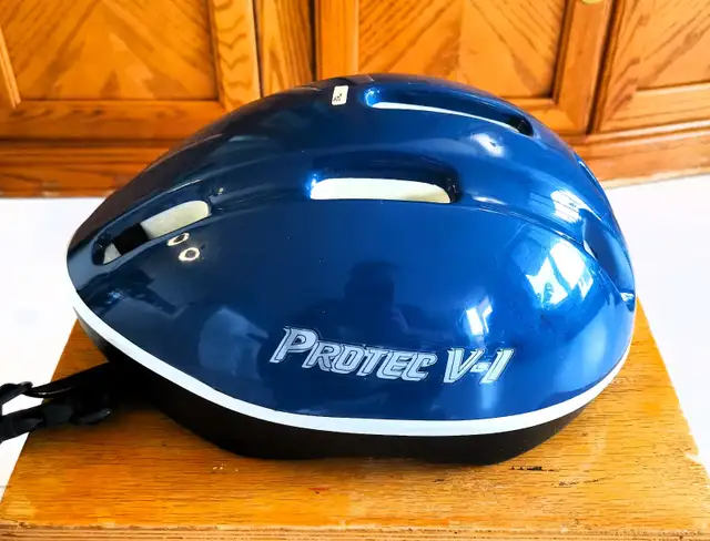 High Quality Bicycle Helmet - Photo 4