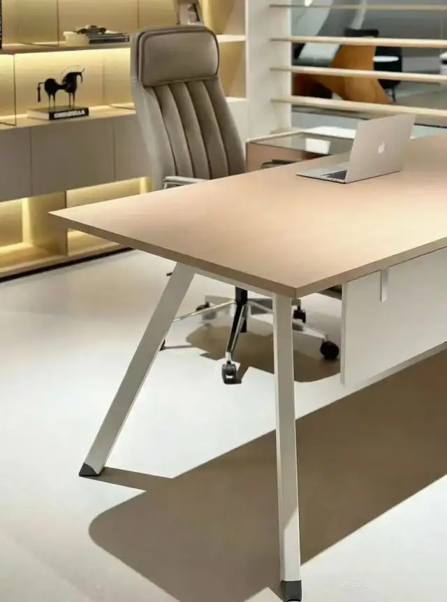Brand New Executive 1.6m L-Shaped Desk Special $699 - Photo 2
