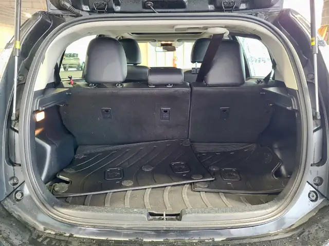 2016 Toyota Prius c "LOADED & inspected" - Photo 4