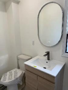 Downtown Toronto one newly renovated studio available May 1st
