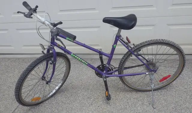 Ladies bicycle For Sale - Photo 2