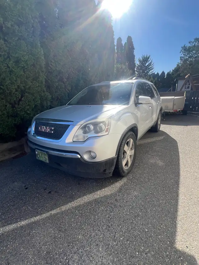 2011 GMC Acadia
