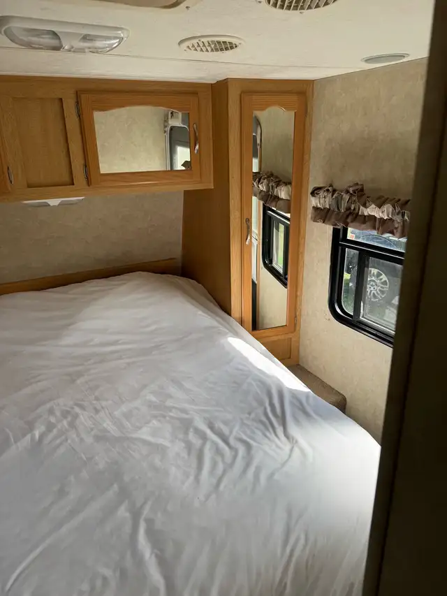 2007 KZ Spree 290 Travel Trailer - Photo 9