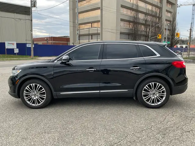 2016 Lincoln MKX RESERVE - LTHR! NAV! 360 CAM! BSM! PANO ROOF! - Photo 4