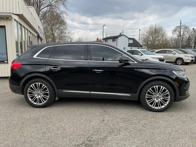 2016 Lincoln MKX RESERVE - LTHR! NAV! 360 CAM! BSM! PANO ROOF! - Photo 8