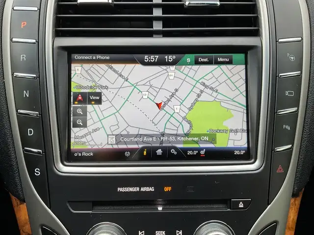 2016 Lincoln MKX RESERVE - LTHR! NAV! 360 CAM! BSM! PANO ROOF! - Photo 24