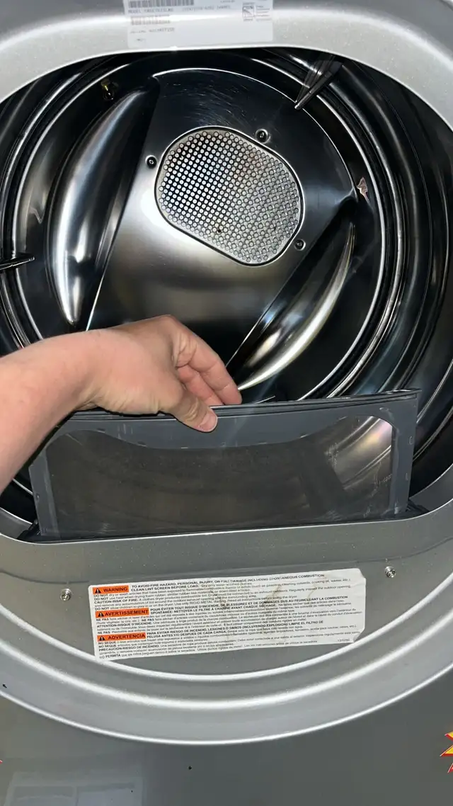 Frigidaire  27" Stackable Washer & Dryer Set Fully Tested - Photo 6