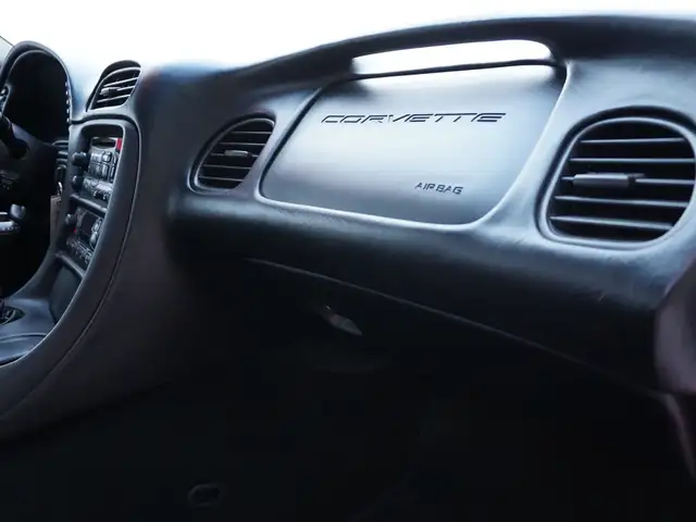 2004 Chevrolet Corvette CONVERTIBLE 3LT, AUTO, LOADED, LOW KMS, - Photo 8