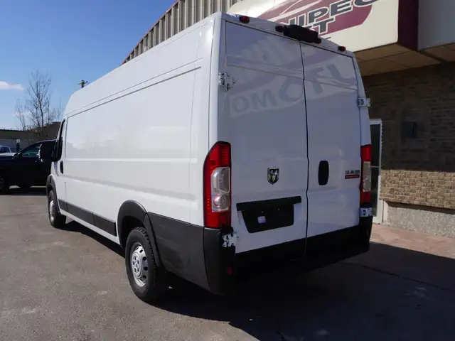 2019 Ram ProMaster Cargo Van 3500 High Roof 159 WB | 3-Person Va - Photo 8