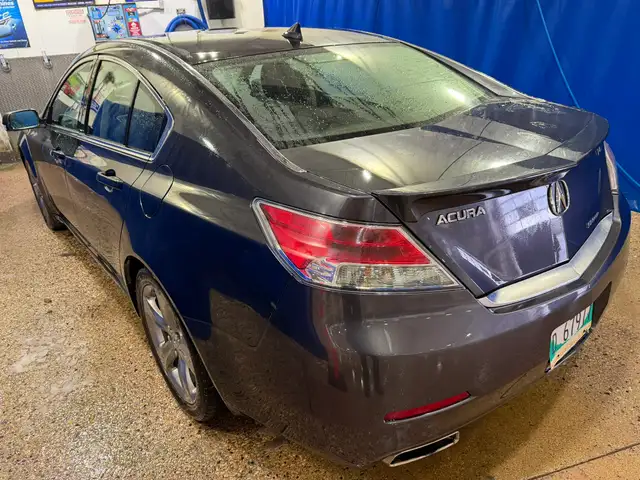 2012 Acura TL w/Tech Pkg AWD Luxury Sedan direct from BC - Photo 2