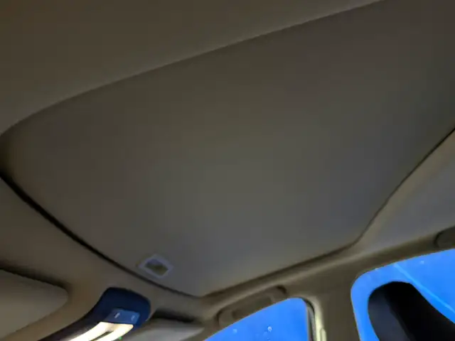 2012 Acura TL w/Tech Pkg AWD Luxury Sedan direct from BC - Photo 10