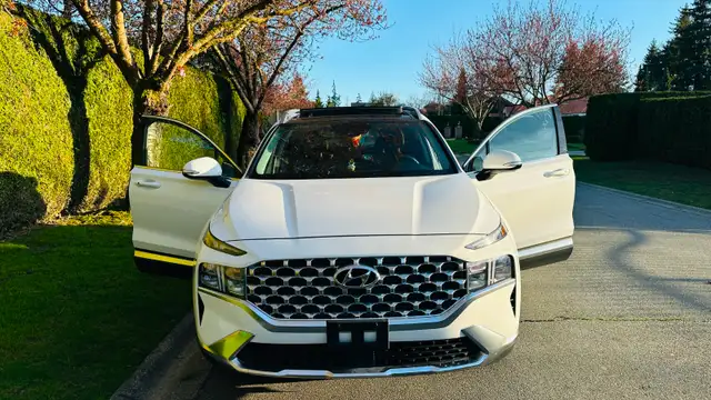 2023 Hyundai Santa Fe - Financing-Available - one owner - Photo 3