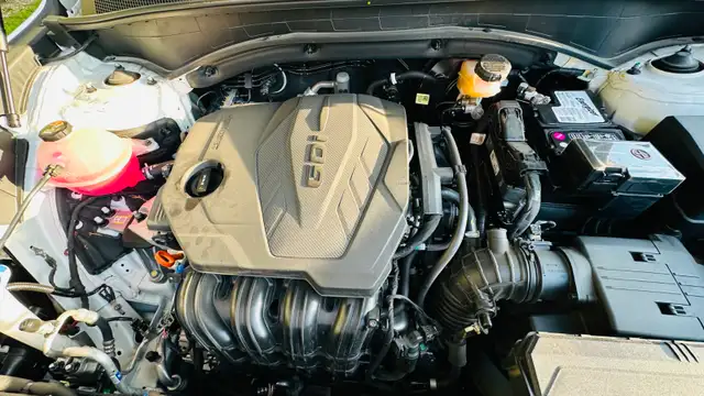 2023 Hyundai Santa Fe - Financing-Available - one owner - Photo 5