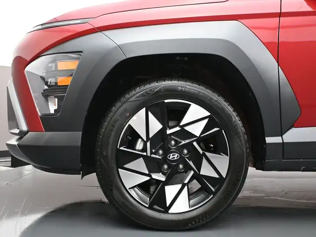 2025 Hyundai Kona Preferred Trend Leather, Heated Wheel/Seats, B - Photo 4