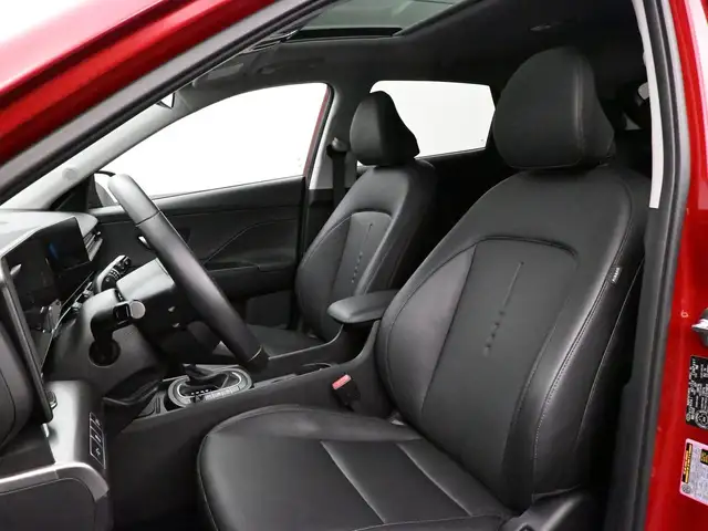 2025 Hyundai Kona Preferred Trend Leather, Heated Wheel/Seats, B - Photo 17