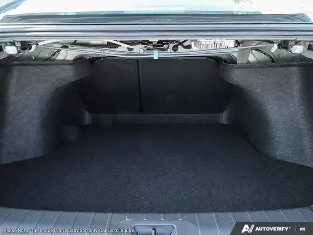 2026 Nissan Sentra SR - Photo 7