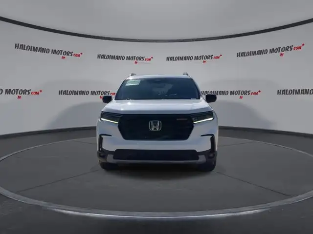 2023 Honda Pilot TrailSport - Photo 3