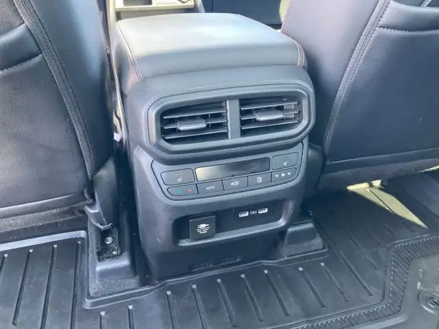 2023 Honda Pilot TrailSport - Photo 18