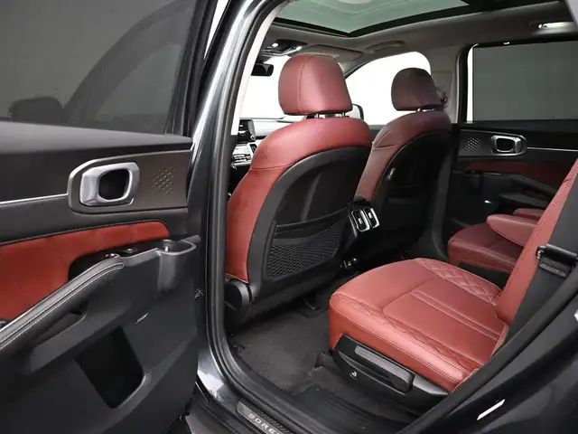 2023 Kia Sorento SX -AWD - Call 902-466-9550 Android Auto/ Apple - Photo 23