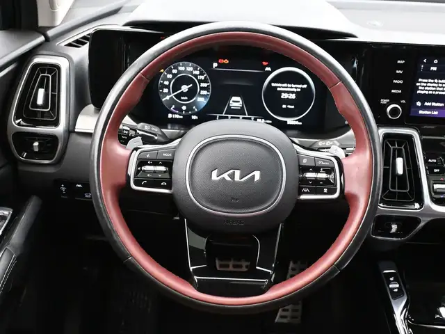 2023 Kia Sorento SX -AWD - Call 902-466-9550 Android Auto/ Apple - Photo 25