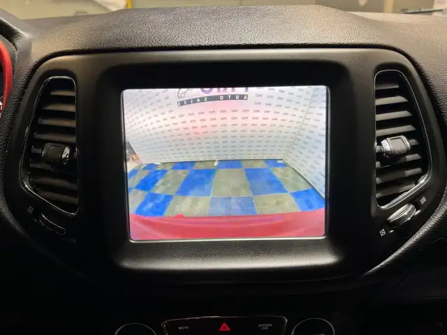 2019 Jeep Compass - Photo 31