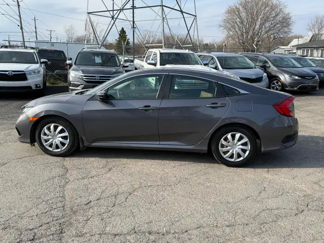 2019 Honda Civic LX - Photo 2