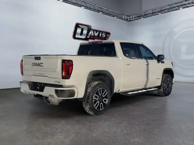 2026 GMC Sierra 1500 - Photo 5