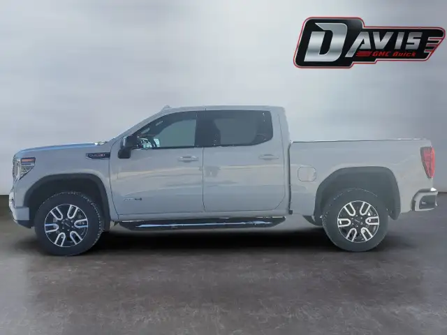 2026 GMC Sierra 1500 - Photo 9