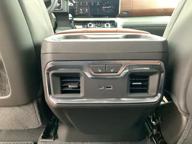 2026 GMC Sierra 1500 - Photo 22