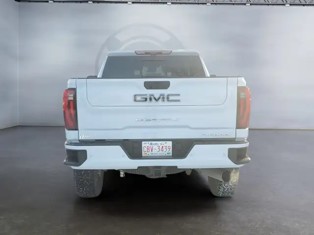 2026 GMC Sierra 3500HD - Photo 6