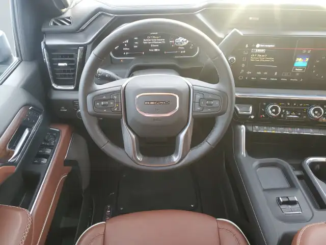 2026 GMC Sierra 3500HD - Photo 12