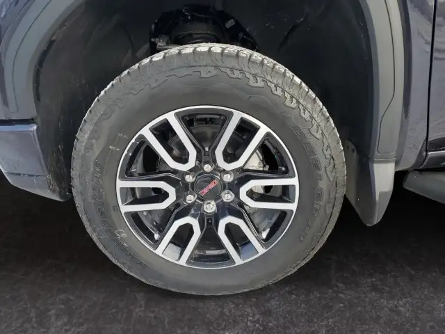 2026 GMC Sierra 1500 - Photo 10